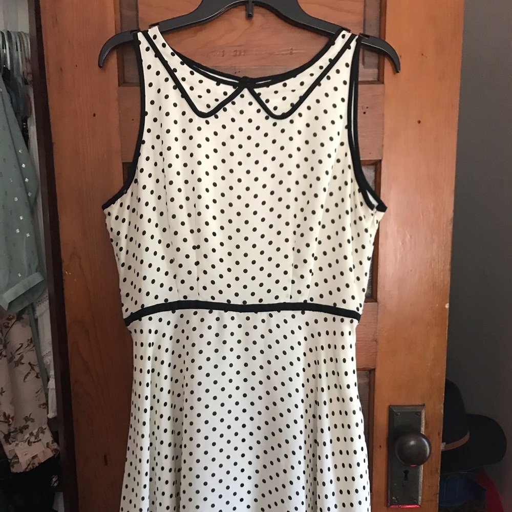 Retro polka dot dress by LC